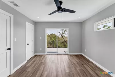 594 E South Street, New Braunfels, TX 78130 - Photo 38