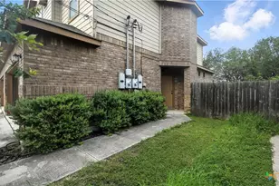 957/959 Floating Star, New Braunfels, TX 78130 - Photo 28