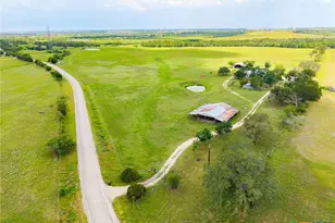 735 Old Zorn Rd, San Marcos, TX 78666 - Photo 2