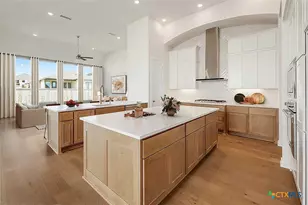 217 Belanger Cyn Dr, Liberty Hill, TX 78642 - Photo 2