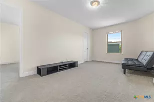 609 Community Dr, New Braunfels, TX 78132 - Photo 18