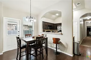 557 Creekside Cir, New Braunfels, TX 78130 - Photo 20