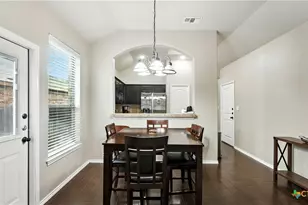 557 Creekside Cir, New Braunfels, TX 78130 - Photo 18