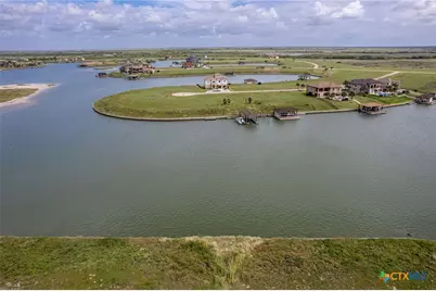 160 Chateau Way, Port O'Connor, TX 77982 - Photo 4