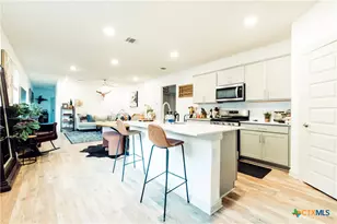 324 Millbrook Blvd, San Marcos, TX 78666 - Photo 10