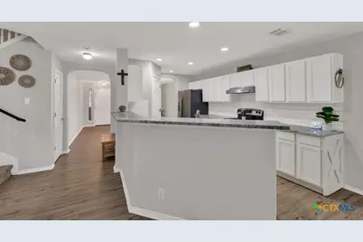 2410 Fayette Drive, New Braunfels, TX 78130 - Photo 10