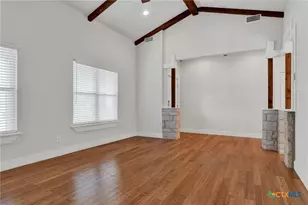 3330 Charleston Ln, Cibolo, TX 78108 - Photo 6