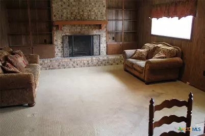 1610 Bexar Avenue, Victoria, TX 77901 - Photo 6