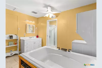 4386 Morningside Way, Canyon Lake, TX 78133 - Photo 18