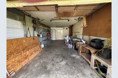 303 E Bay Avenue, Seadrift, TX 77983 - Photo 32