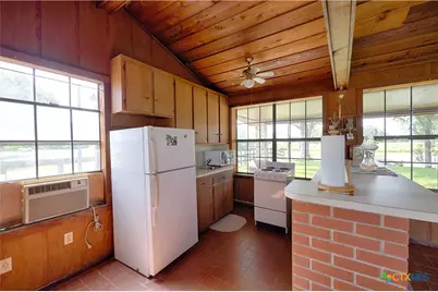 4361 US Highway 77, Hallettsville, TX 77964 - Photo 38