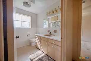 4361 US Hwy 77, Hallettsville, TX 77964 - Photo 12