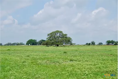 4361 US Highway 77, Hallettsville, TX 77964 - Photo 32