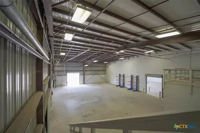 8609 Lone Tree Road, Victoria, TX 77905 - Photo 6