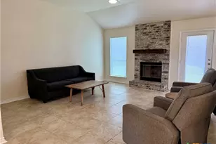 2305 Stratford Dr, Temple, TX 76502 - Photo 4