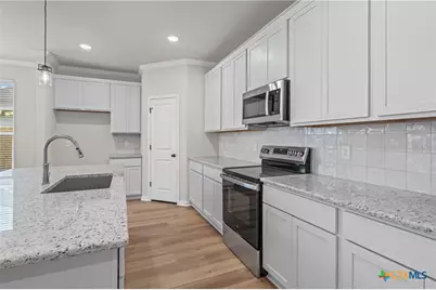 8124 Pineridge Way, Temple, TX 76502 - Photo 6