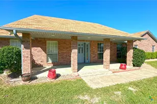 729 Armadillo Ln, Copperas Cove, TX 76522 - Photo 2