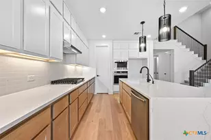 8616 Peristyle Dr, Austin, TX 78744 - Photo 6