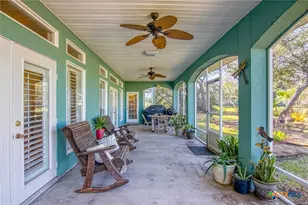 406 Cascades Dr, Rockport, TX 78382 - Photo 34