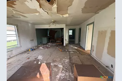 304 W Burnett, Calvert, TX 77837 - Photo 18