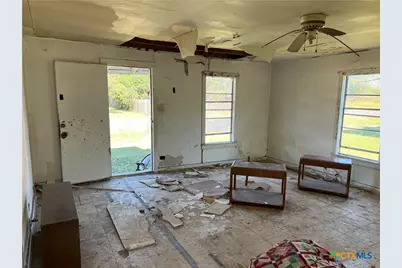 304 W Burnett, Calvert, TX 77837 - Photo 16