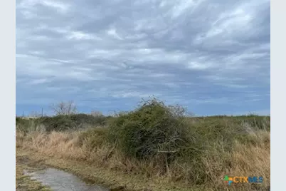 511 Serene Drive, Victoria, TX 77905 - Photo 6