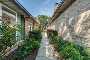 1351 Patio Dr, New Braunfels, TX 78130 - Photo 32