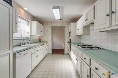 1351 Patio Drive, New Braunfels, TX 78130 - Photo 24