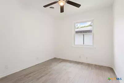 1304 Metropolitan Drive, Killeen, TX 76541 - Photo 18