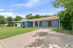 1304 Metropolitan Dr, Killeen, TX 76541 - Photo 2