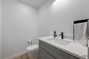 1101 E Floradale Dr, Austin, TX 78753 - Photo 36