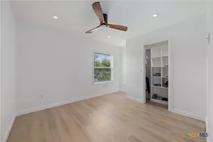 1101 E Floradale Dr, Austin, TX 78753 - Photo 32
