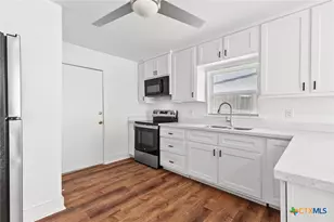 1020 S 23rd St, Temple, TX 76504 - Photo 12