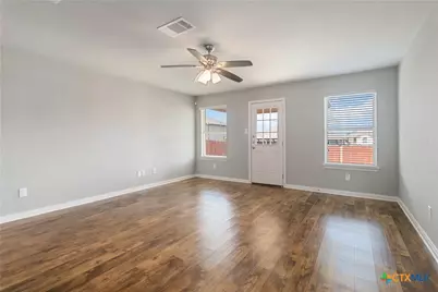 2529 McCrae, New Braunfels, TX 78130 - Photo 4