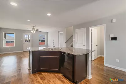 2529 McCrae, New Braunfels, TX 78130 - Photo 10