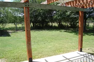 830 McGar St, New Braunfels, TX 78130 - Photo 12