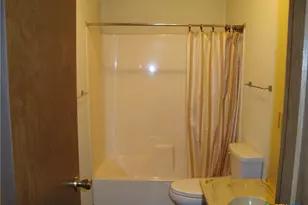 830 McGar St, New Braunfels, TX 78130 - Photo 6