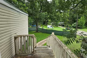 55 Brieger Rd, Gonzales, TX 78629 - Photo 12