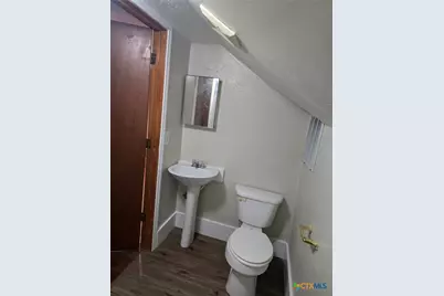 144 W Wallace Street, Gonzales, TX 78629 - Photo 30