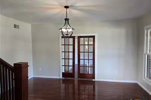 144 W Wallace St, Gonzales, TX 78629 - Photo 4