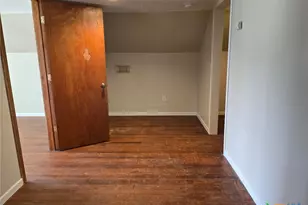 144 W Wallace St, Gonzales, TX 78629 - Photo 20