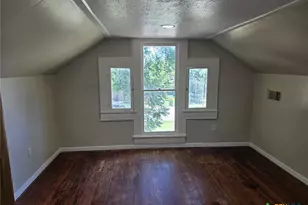 144 W Wallace St, Gonzales, TX 78629 - Photo 28