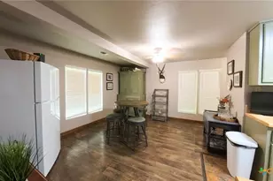 406 7th St, Bandera, TX 78003 - Photo 14