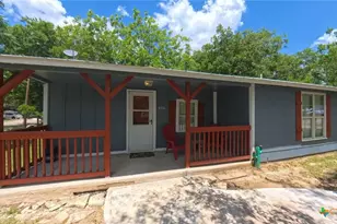 406 7th St, Bandera, TX 78003 - Photo 1
