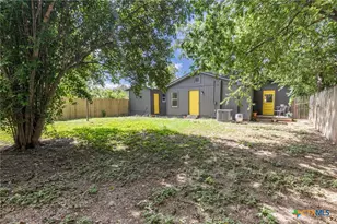 608 San Antonio Ave, Seguin, TX 78155 - Photo 28