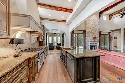 1108 Tuscan Ridge, New Braunfels, TX 78130 - Photo 14