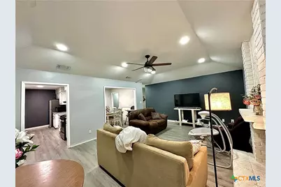 209 Roanoke Drive, Victoria, TX 77904 - Photo 6