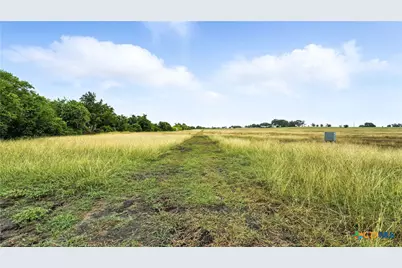81 Private Road 3095, Shiner, TX 77984 - Photo 20