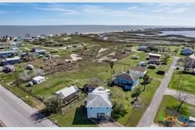 38 Chumley, Port Lavaca, TX 77979 - Photo 28