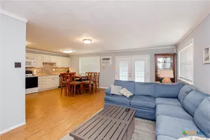 38 Chumley, Port Lavaca, TX 77979 - Photo 20